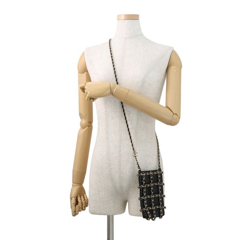 Chanel Chain Shoulder Bag Choco Bar Phone Case Lambskin Black - Picture 4 of 10